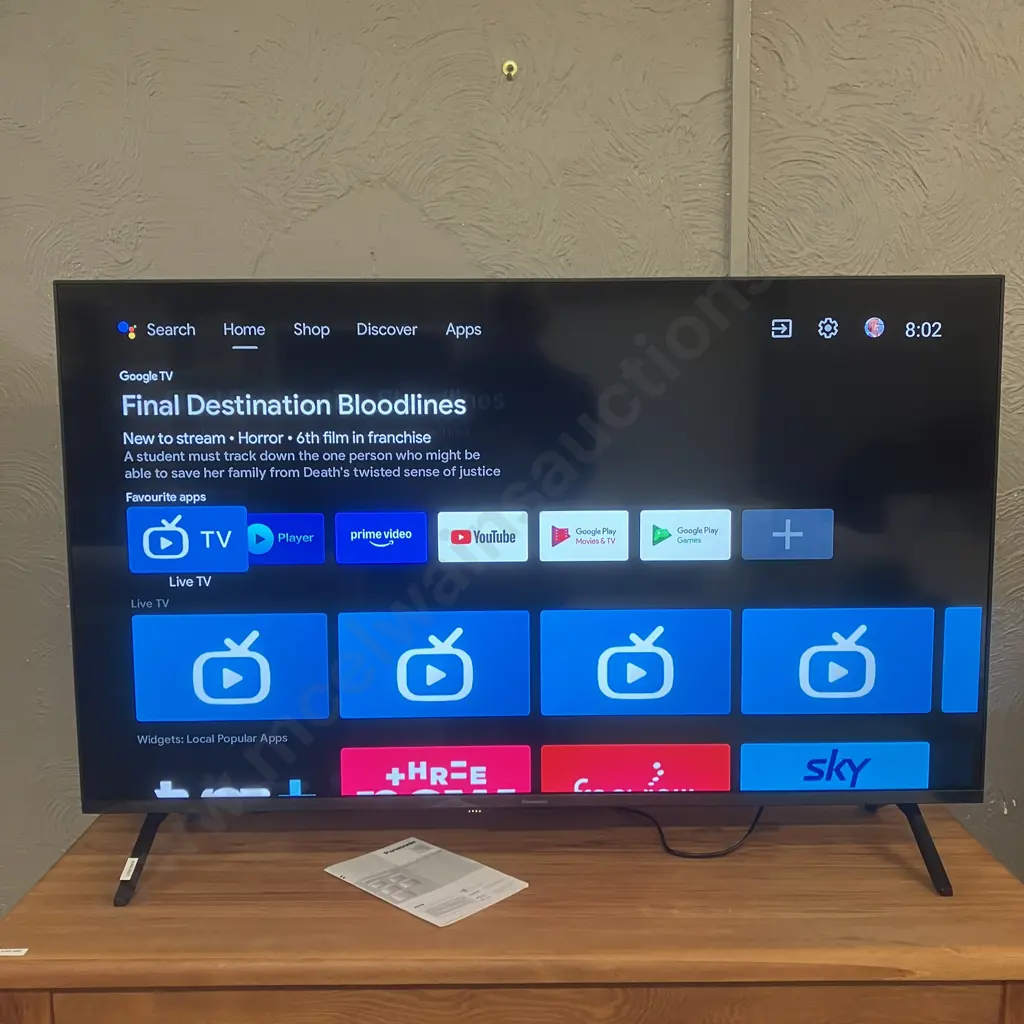 Panasonic TH-55LX800Z 55 Inch, LED, 4K HDR Smart TV With Remote Control (Jan 2024) Image 1++