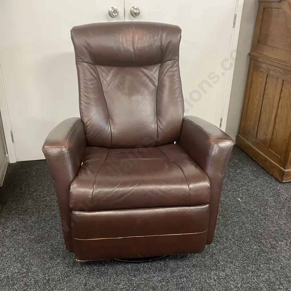 IMG Norway Brown Leather Manual Swivel Rocker Recliner (As Found Condition) Image 1++