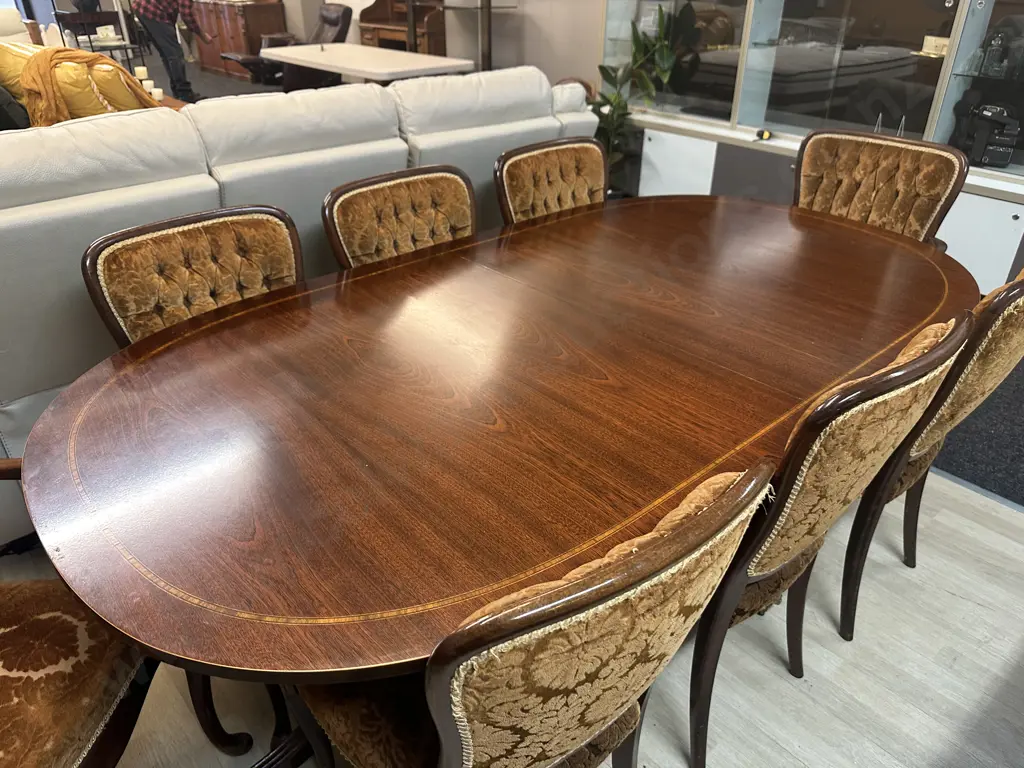 Mahogany & Marquetry Detailed Oval Extension Dining Table With 8 Dining Chairs Including 2 Carver Image 1++