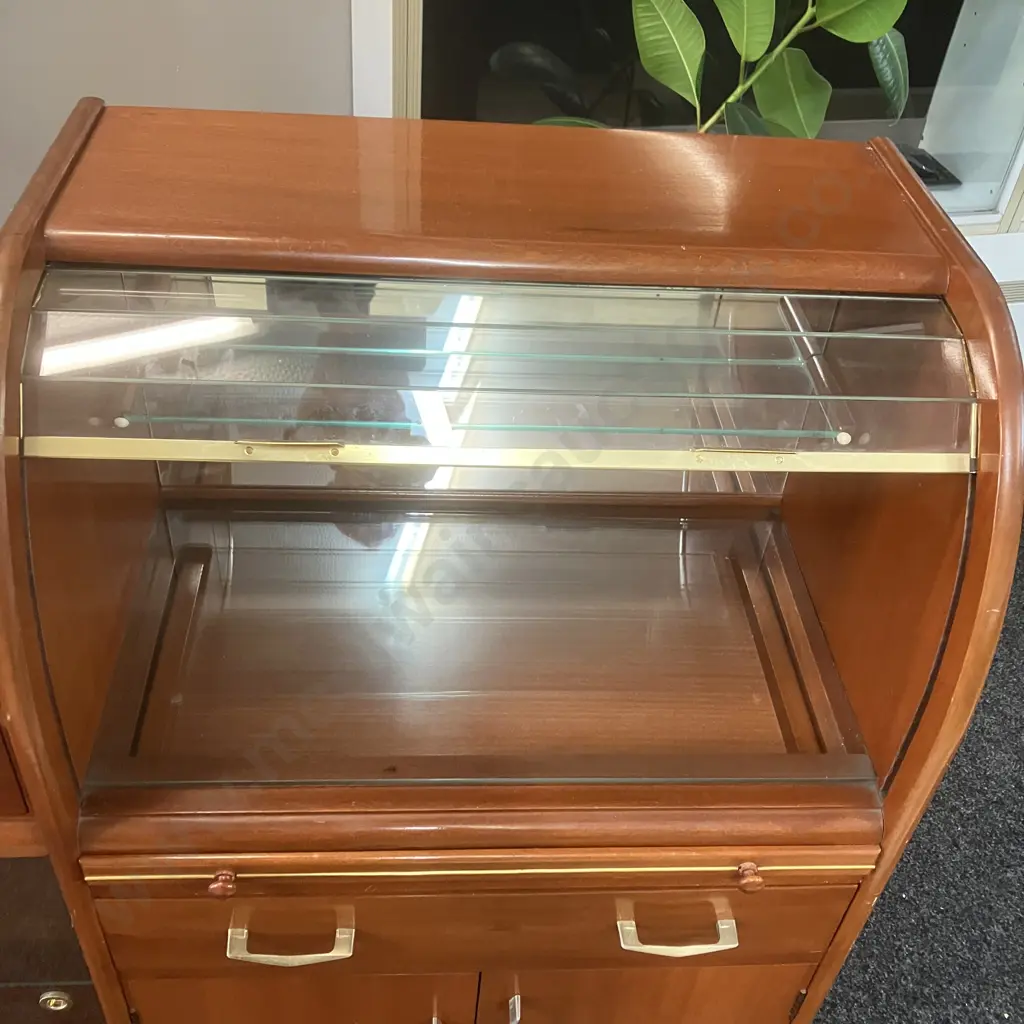 Art Deco Cocktail Cabinet, Clear Glass Roller Door & Sliding Doors, Mirror Backed, Pull Out Wood Tray. H100 W154 D40cm Image 1++