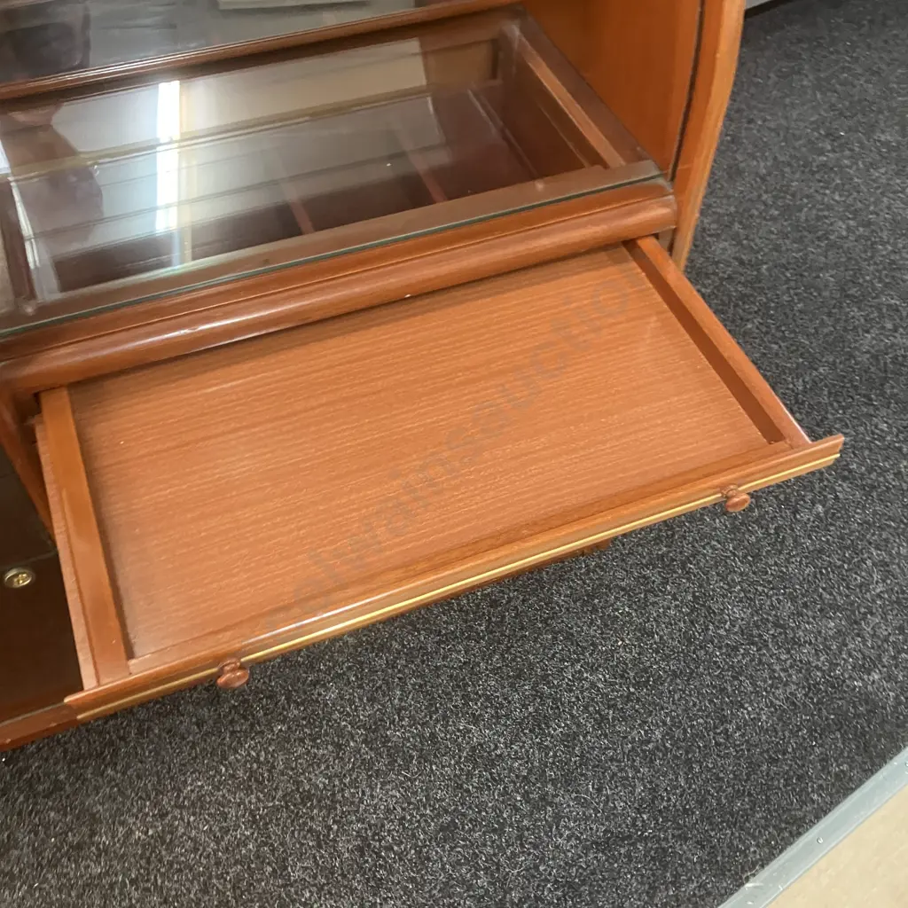 Art Deco Cocktail Cabinet, Clear Glass Roller Door & Sliding Doors, Mirror Backed, Pull Out Wood Tray. H100 W154 D40cm Image 1++