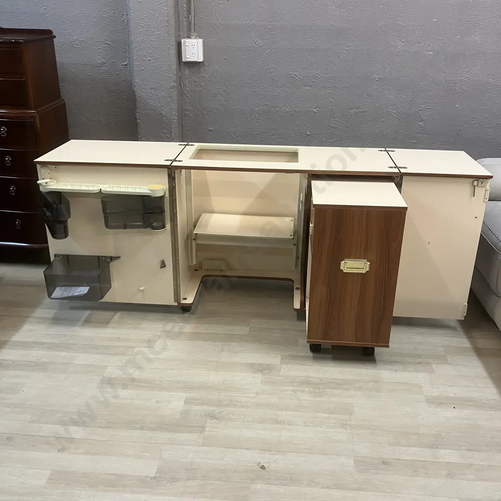 'Elegance' Sewing Cabinet / Work Table With Key. H76 W95.5 D44cm Image 1++
