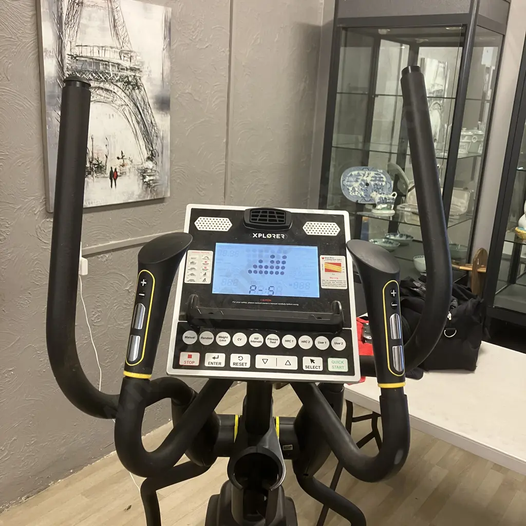 Track Xplorer Cross Trainer Image 1++