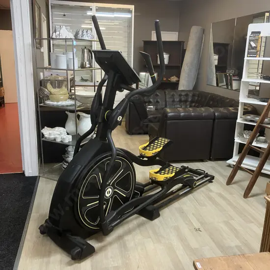 Track Xplorer Cross Trainer