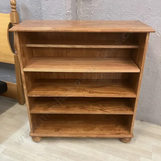 Wood Effect Bookcase With 4 Shelves. H90 W83 D28.5cm