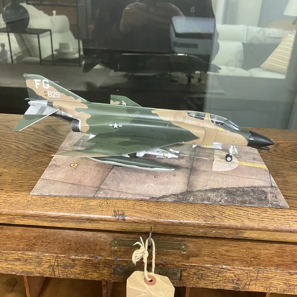 1:48 USAF McDonnell Douglas F-4C Phantom II - Flown by Colonel Robin Olds, 8th Tactical Fighter Wing CO, Image 1++