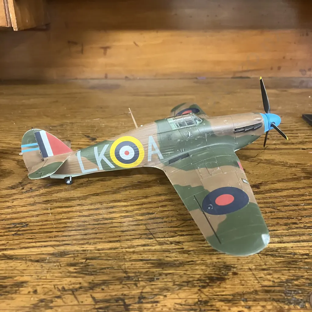 1:48 RAF Supermarine Spitfire Mk.1, Hawker Hurricane Mk.1 & Gloster Meteor F Mk.3 - EE235, RAF 616 Squadron Image 1++