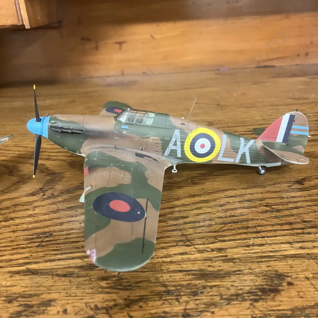 1:48 RAF Supermarine Spitfire Mk.1, Hawker Hurricane Mk.1 & Gloster Meteor F Mk.3 - EE235, RAF 616 Squadron Image 1++