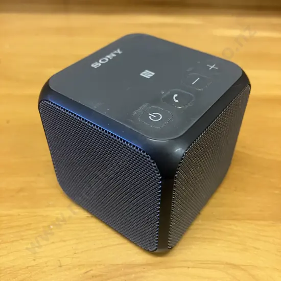 Sony SRS X-11 Personal Audio System Bluetooth Wireless Portable Speaker