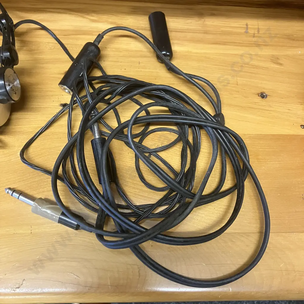 Vintage AKG K140 Stereo Headphones Made In Austria Image 1++