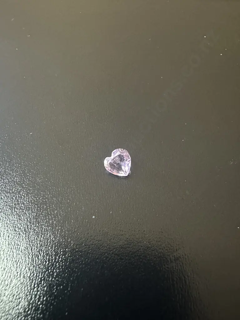 Amethyst Africa Heart Shape Gemstone 1.36ct Image 1++