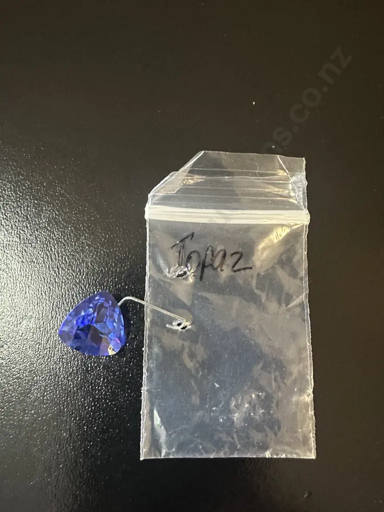 Topaz Heart Shape Gemstone Image 1++