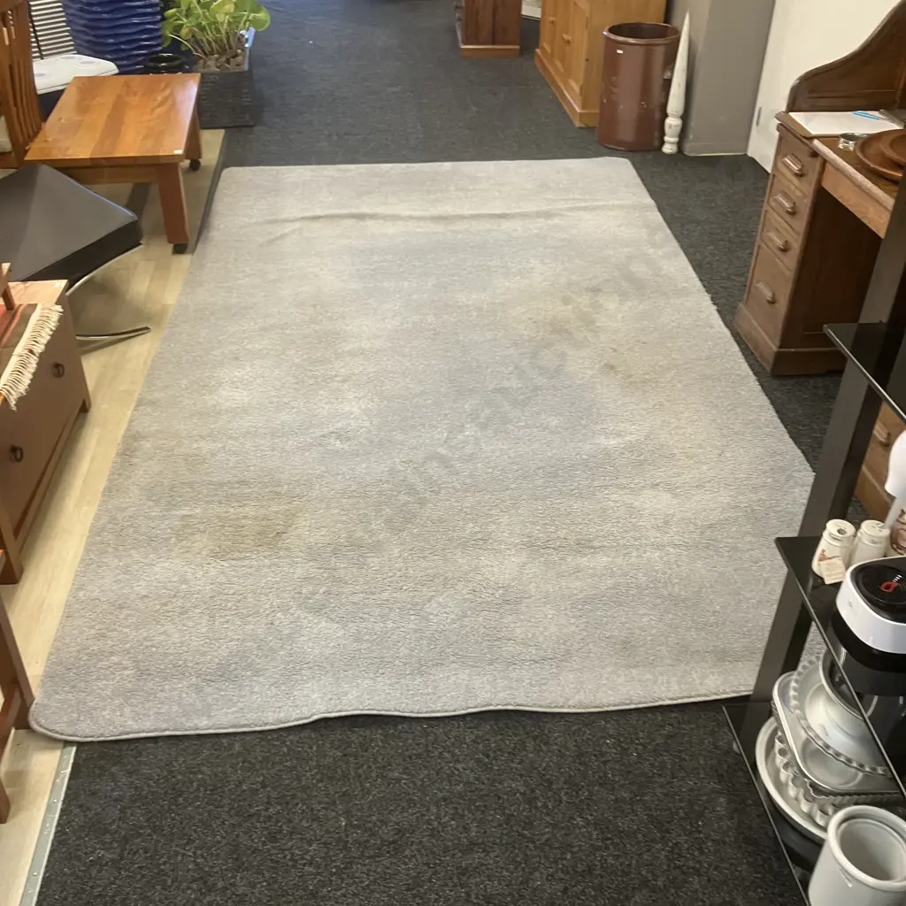 Grey Toned Floor Rug. 206 x 357cm Image 1++