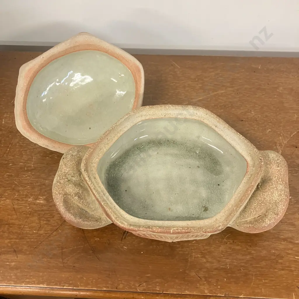 Pottery Crab Dish With Lid & Glazed Interior. H13 W29 D18cm Image 1++