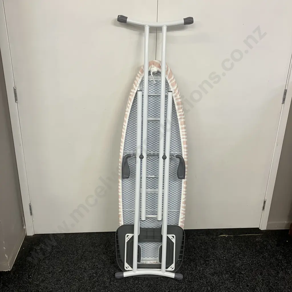 Sunbeam Mode Ironing Board Image 1++