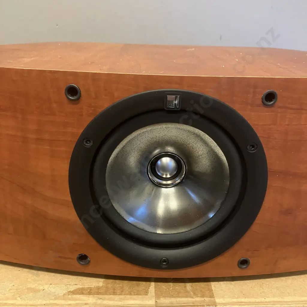 KEF iQ2c Center Speaker UniQ Driver 2Way Design Image 1++
