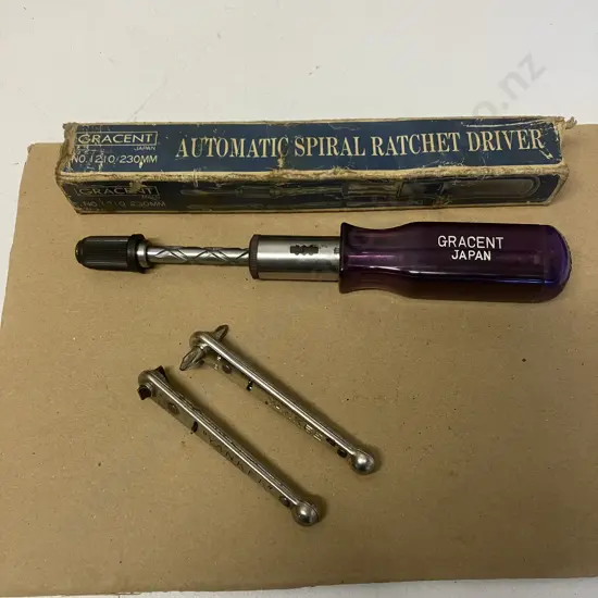 Stanley "Yankee" USA Offset Ratchet Screwdrivers No. 3412 & 3400, Gracent Japan Ratchet Screwdriver #1210 & Original Box