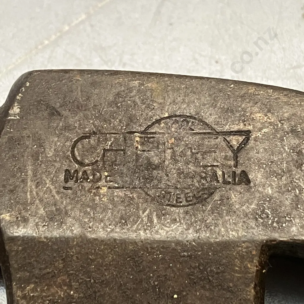 Rare Australian Made Cheney Drop Claw Nail Holding Hammer, 2 Ball Bearings Image 1++