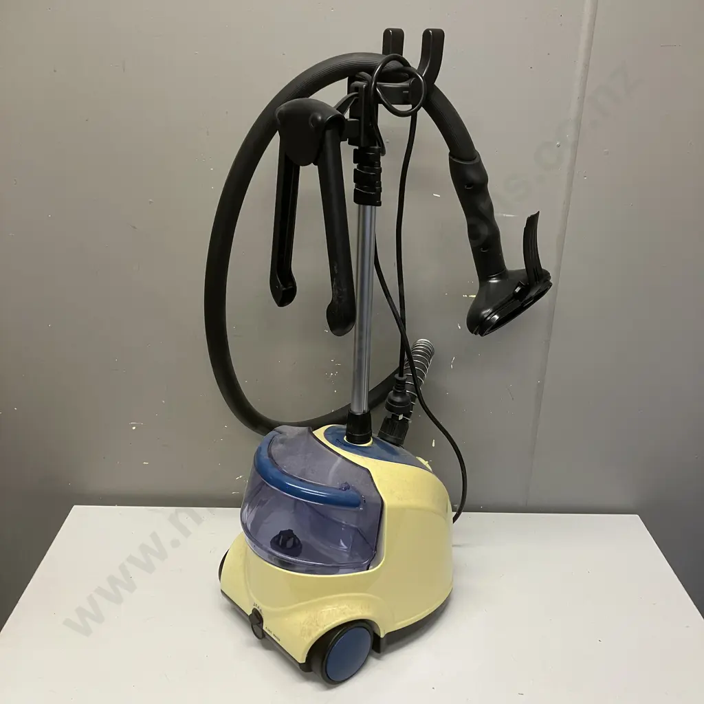 Steam Works Garment Steamer Image 1++