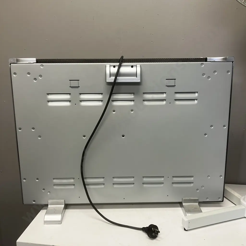 Nouveau Heater & Evantair Pedestal Fan Image 1++
