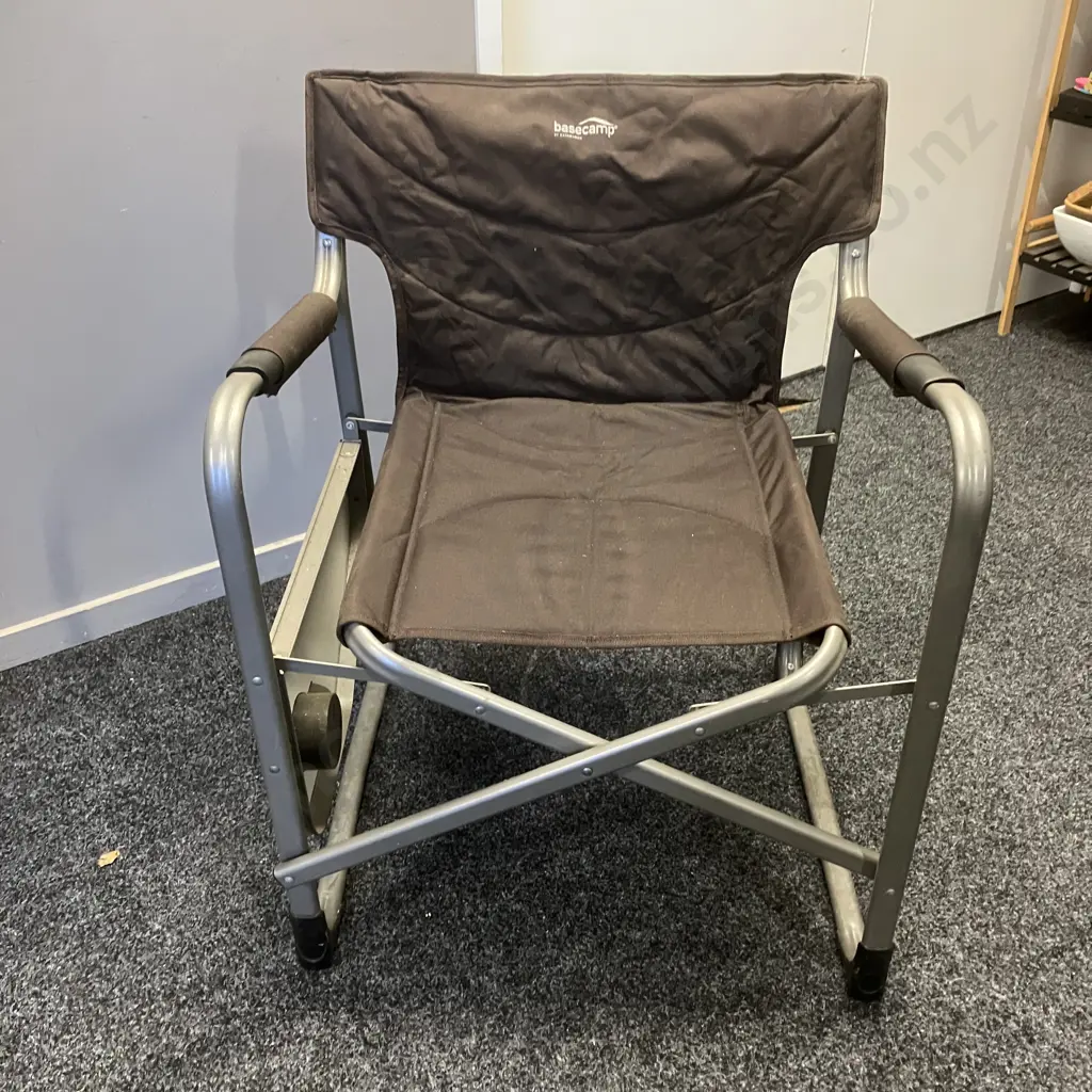 Kathmandu Basecamp Directors Chair With Side Table, Foldup Image 1++