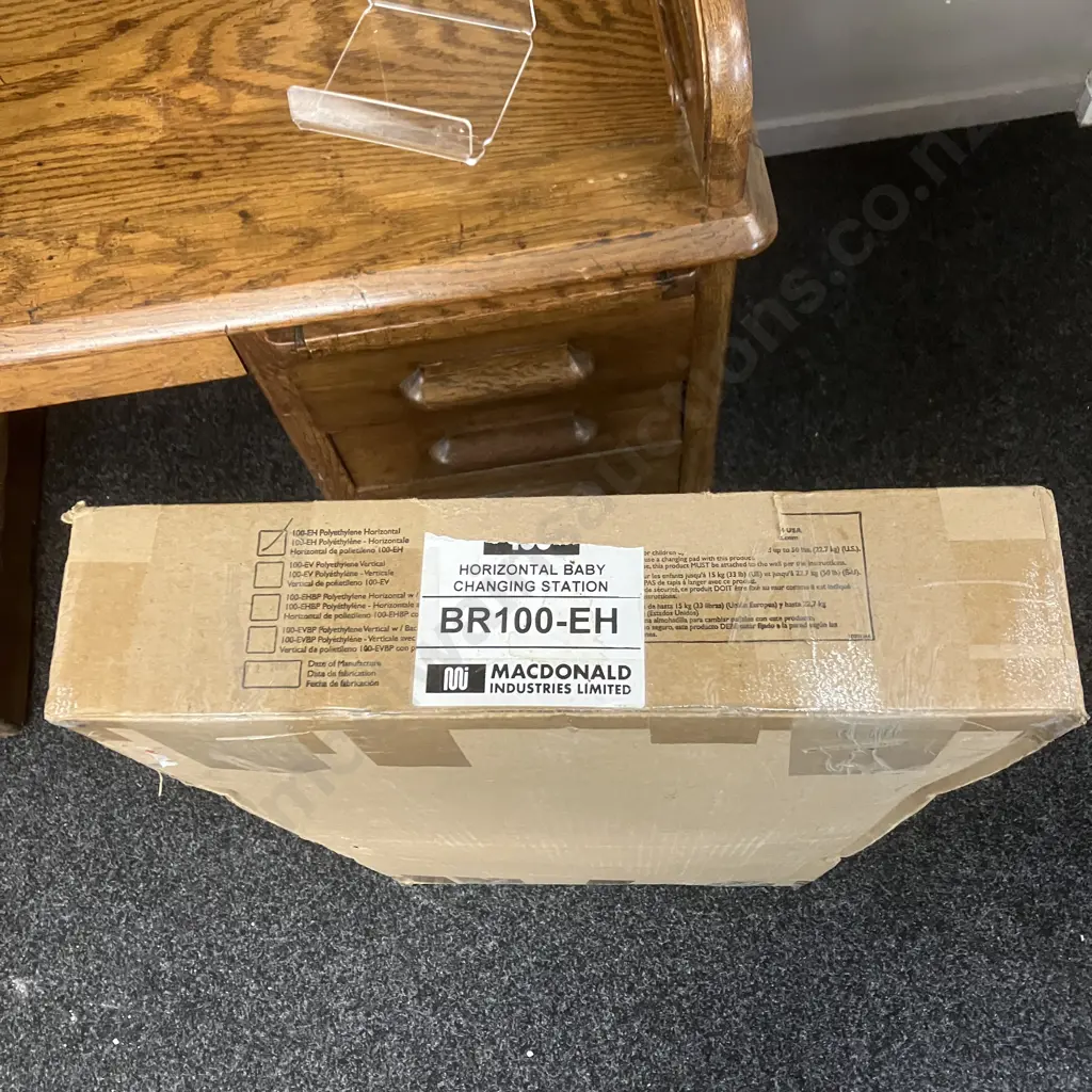 New In Box MacDonald Industries Horizontal Baby Change Table Model BR100-EH -  Polyethylene Image 1++