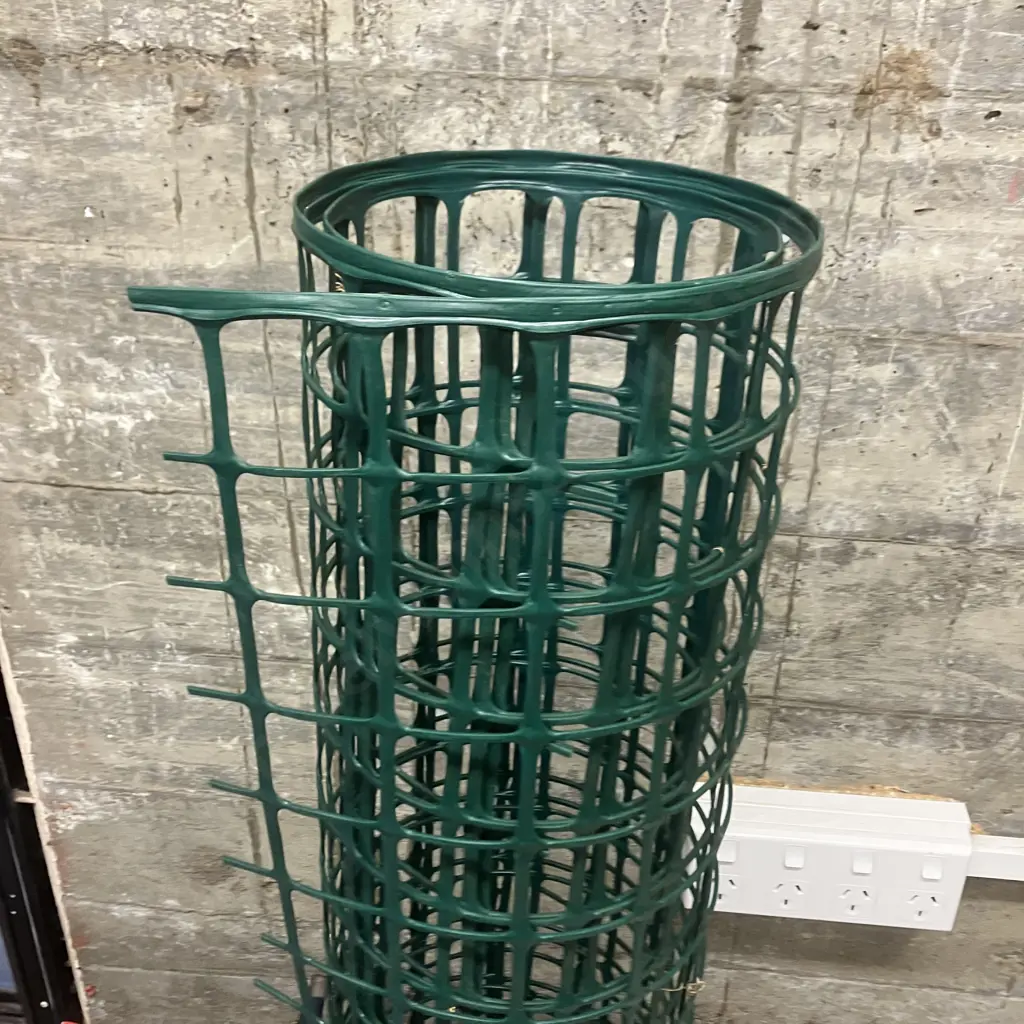 Box Lot Stationery, 2 x E-Calendars, Paper, Plastic Sleeves Etc With Part Roll Of Green Plastic Mesh Image 1++