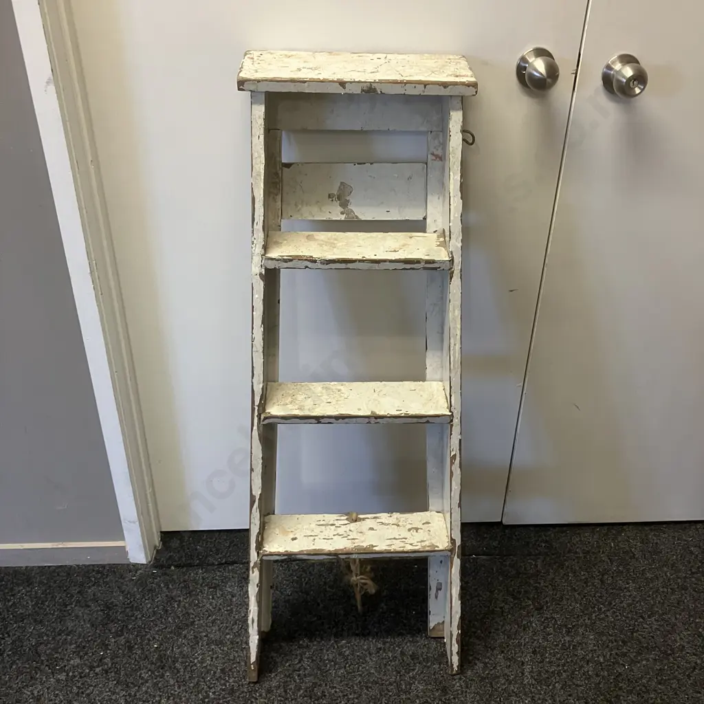 Vintage Wooden Ladder. H113cm Image 1++
