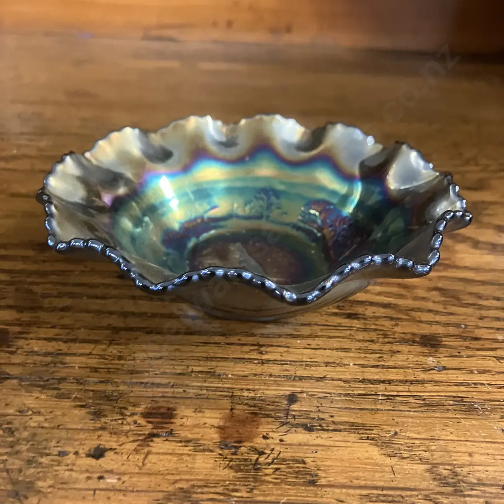Rare Australian Crown Crystal Co. Black Amethyst Kangaroo Bowl Bowl. 13.5cm - 1920s / 1930s Image 1++
