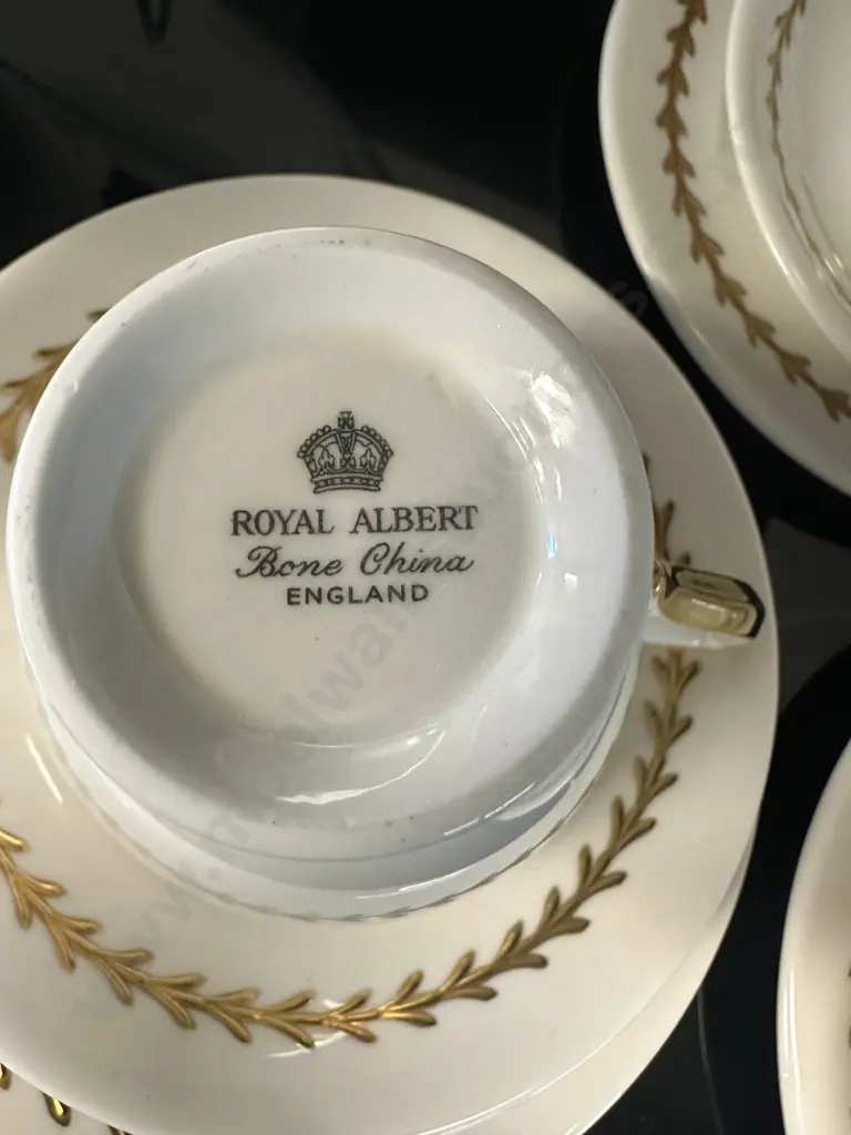 Vintage Royal Albert Teaware White With Gold Gilt Detail  Image 1++