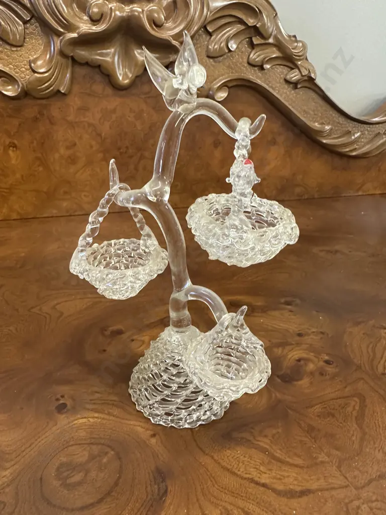 Hand Blown Spun Glass Ornament Image 1++
