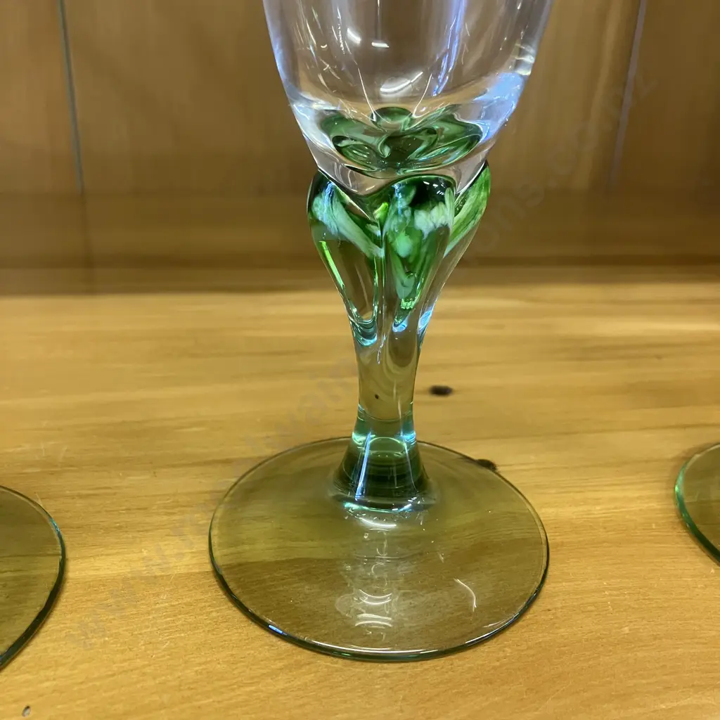 Set of 3 Vintage Luminarc Flower Stem Champagne Flutes Image 1++