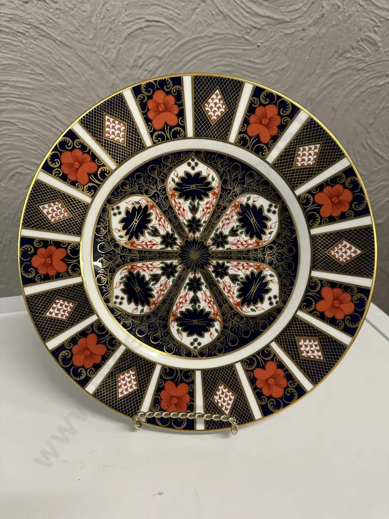  Royal Crown Derby Old Imari Dinner Plate Dia27cm. Image 1++