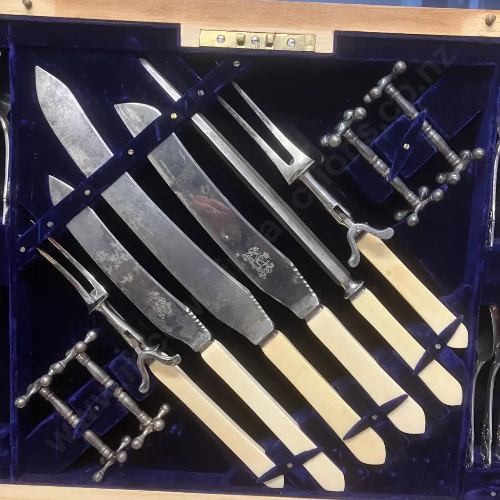 Antique W.R. Humphreys (Sheffield England) 100 Piece Cutlery Set In Oak 4 Tray, Lift Lid Canteen With Key Image 1++