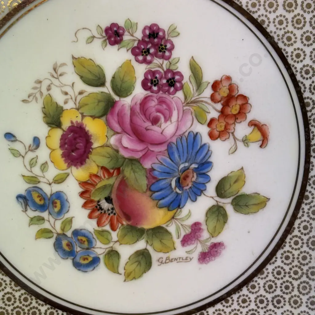 Aynsley Handpainted "G Bentley" signed Cabinet Display Plate D26.5cm Image 1++