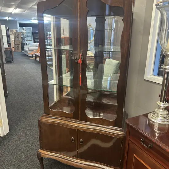 Mahogany Dome Top China Display Cabinet With Two Glass Shelves 