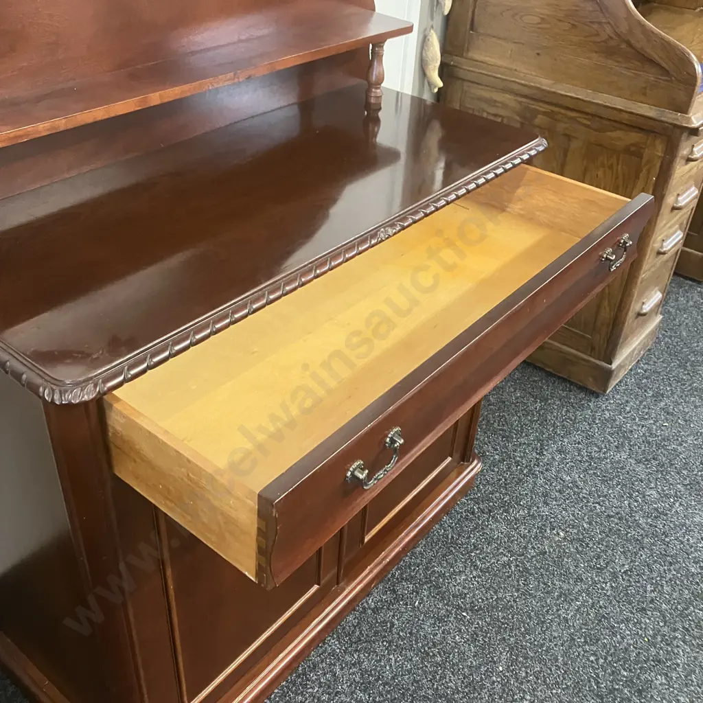 Mahogany Chiffonier, Single Drawer On 2 Doors, Rope Edged, Crested Arched Back With Shelf. H134 W101 D44cm Image 1++