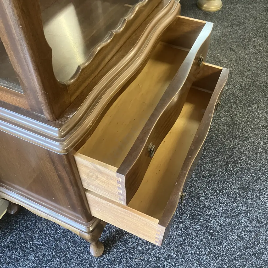 Queen Anne Style Mahogany Dome Top Display Cabinet, 2 Glass Shelves, Mirror Back, 2 Drawers in Base. H173 W73 D41c Image 1++