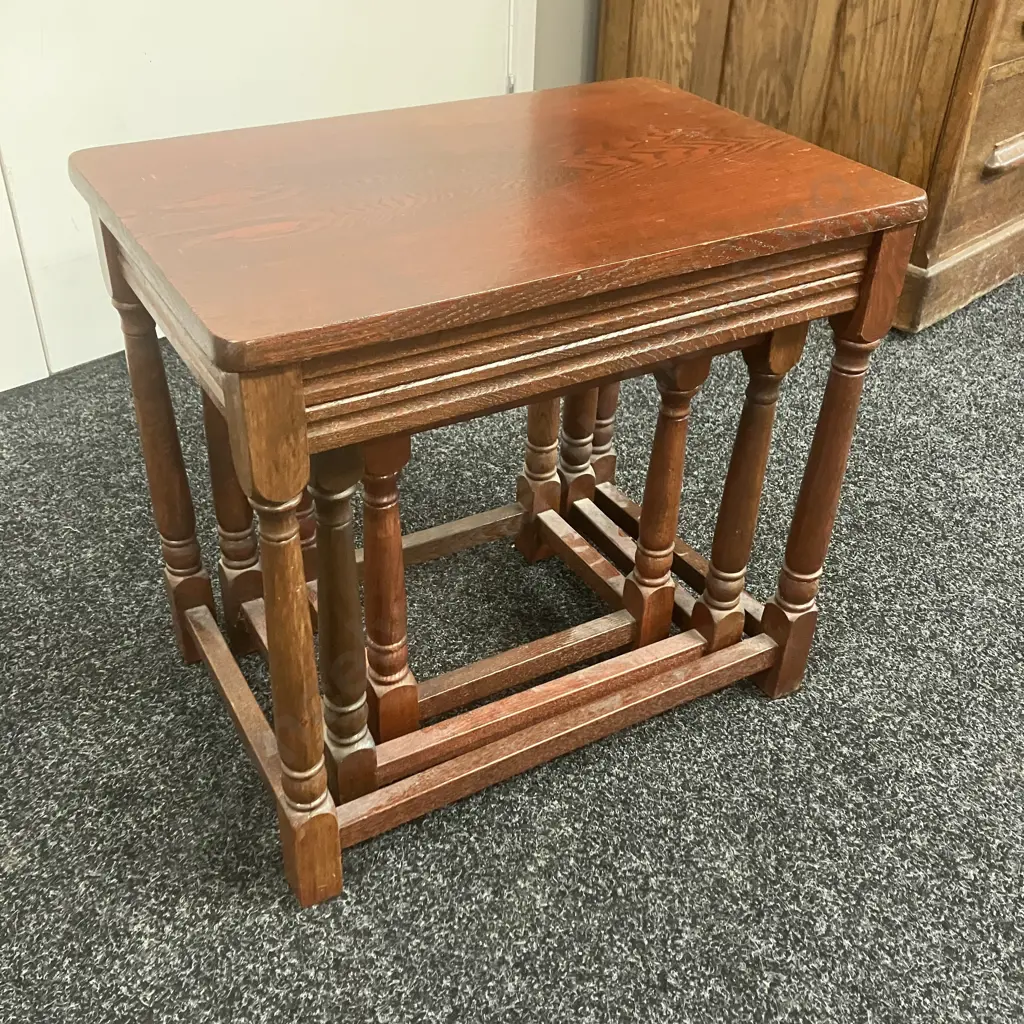 Vintage Nesting Tables, 1980s, Oak Set of 3. H46 W51 D33.5cm Image 1++