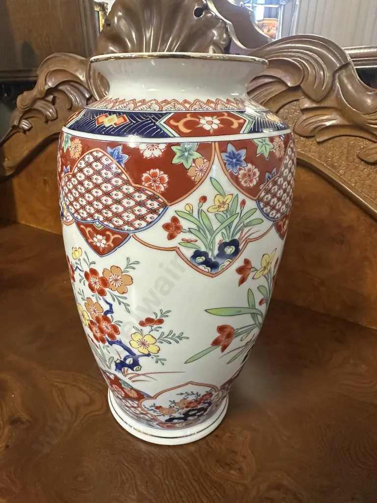 Japanese Imari Style Porcelain Vase H27cm. Image 1++