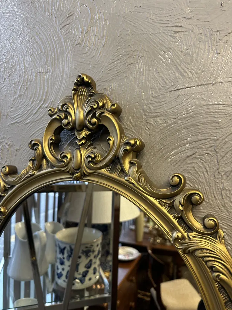 Vintage Gilt Framed Ornate Mirror H72,W46cm. Image 1++