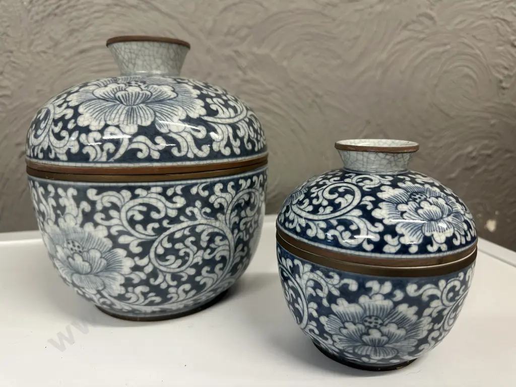 Two Vintage Maitland Smith Blue & White Chinoiserie Crackle Glazed Two Piece Pots Mark On Base H21,H14 cm. Image 1++