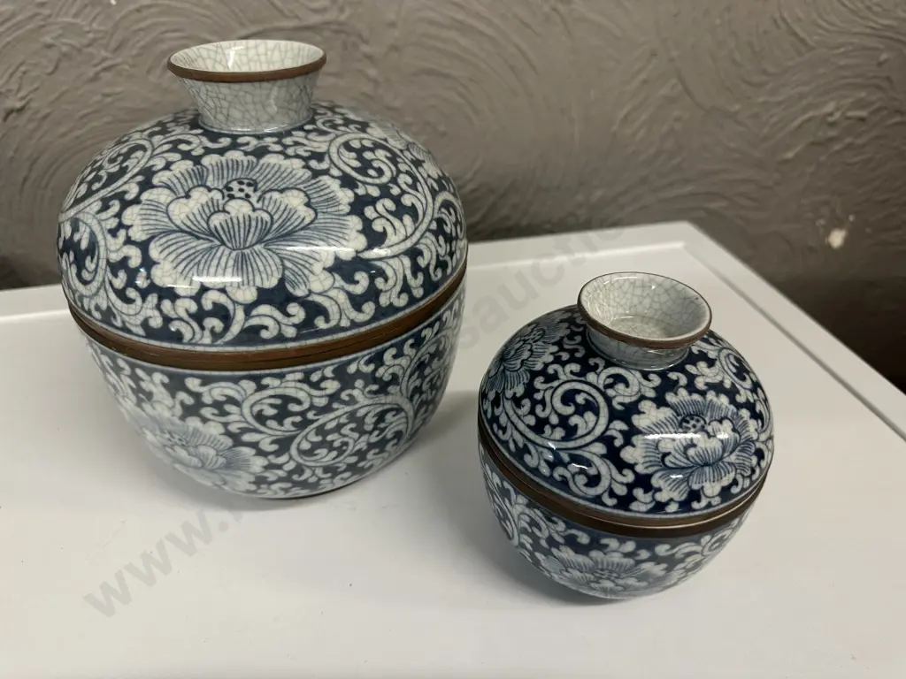 Two Vintage Maitland Smith Blue & White Chinoiserie Crackle Glazed Two Piece Pots Mark On Base H21,H14 cm. Image 1++