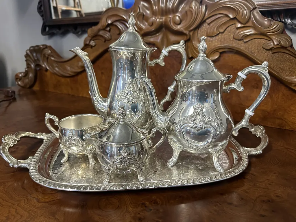 Vintage Silver Plated Tea & Coffee Set With Serving Tray Image 1++