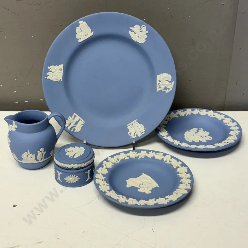 Assortment of Wedgwood Pale blue Jasperware items Image 1++