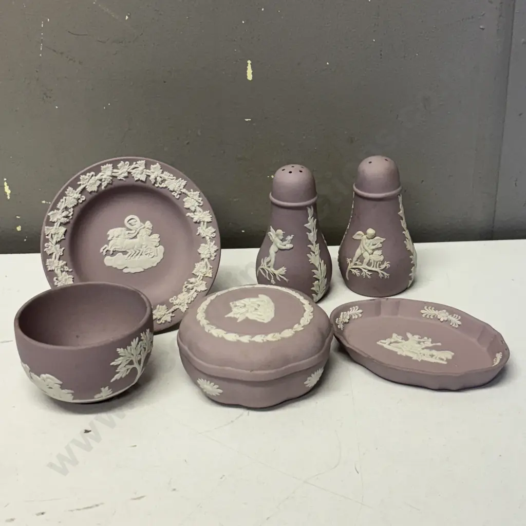 Assortment of Wedgwood Mauve/purple Jasperware Image 1++