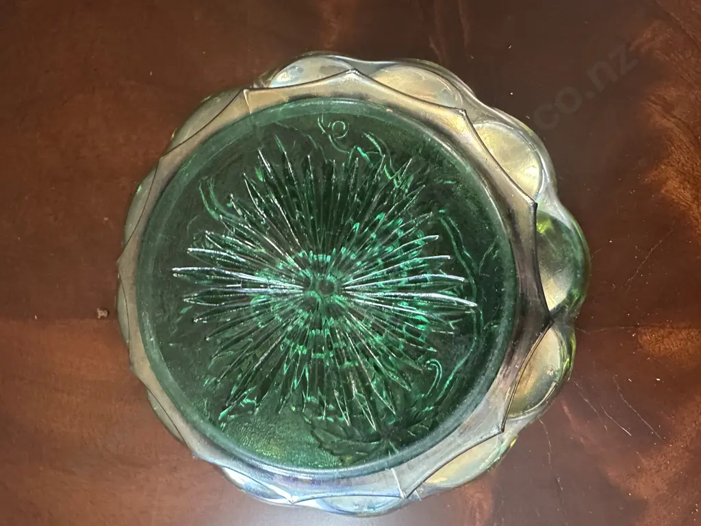 Vintage Carnival Glass Bowl Teal Green Iridescent Finish H6,Dia16.5cm. Image 1++