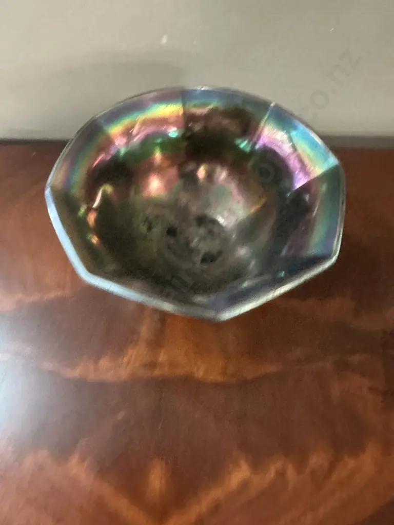 Vintage Carnival Glass Bowl Leaf & Bead Detail Lavender Iridescent Finish  Image 1++