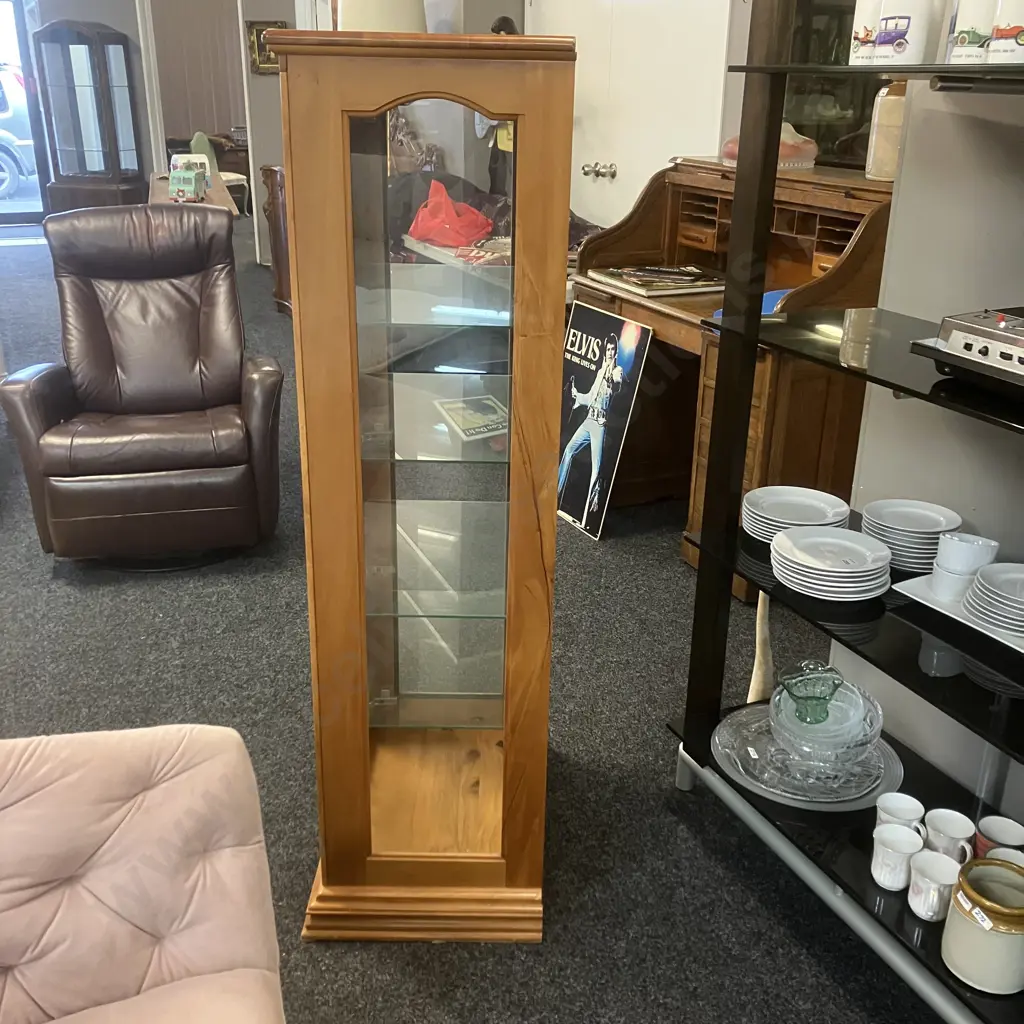 Rimu Double Glass Door With Leadlight Display Cabinet, 4 Glass Shelves, Mirror Backed. H150 W60 D43 Image 1++