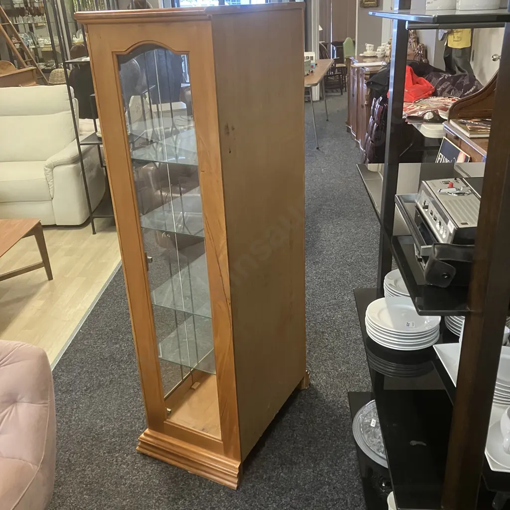 Rimu Double Glass Door With Leadlight Display Cabinet, 4 Glass Shelves, Mirror Backed. H150 W60 D43 Image 1++